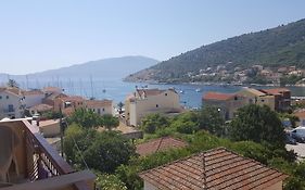 Ξενοδοχείο Μουστάκης