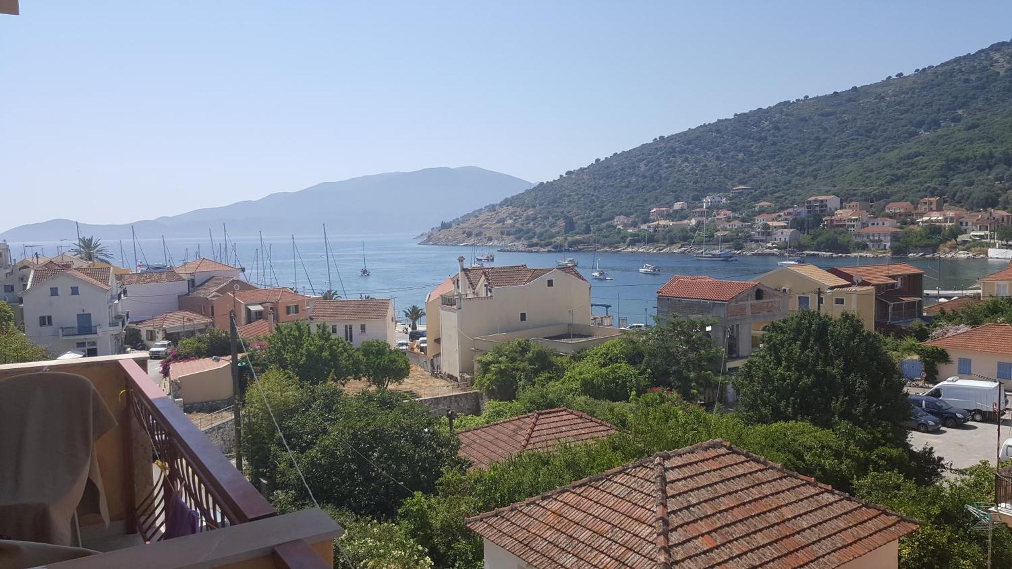 Ξενοδοχείο Μουστάκης Αγία Ευφημία Εξωτερικό φωτογραφία
